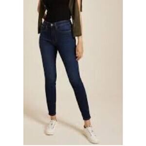 m Jeans by Maurices mid-rise  dark denim skinny jeans size M/REG